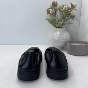 Vionic Uptown Ballet Leather Flats Slip On Comfort Shoes Black Women's 6 NWOB